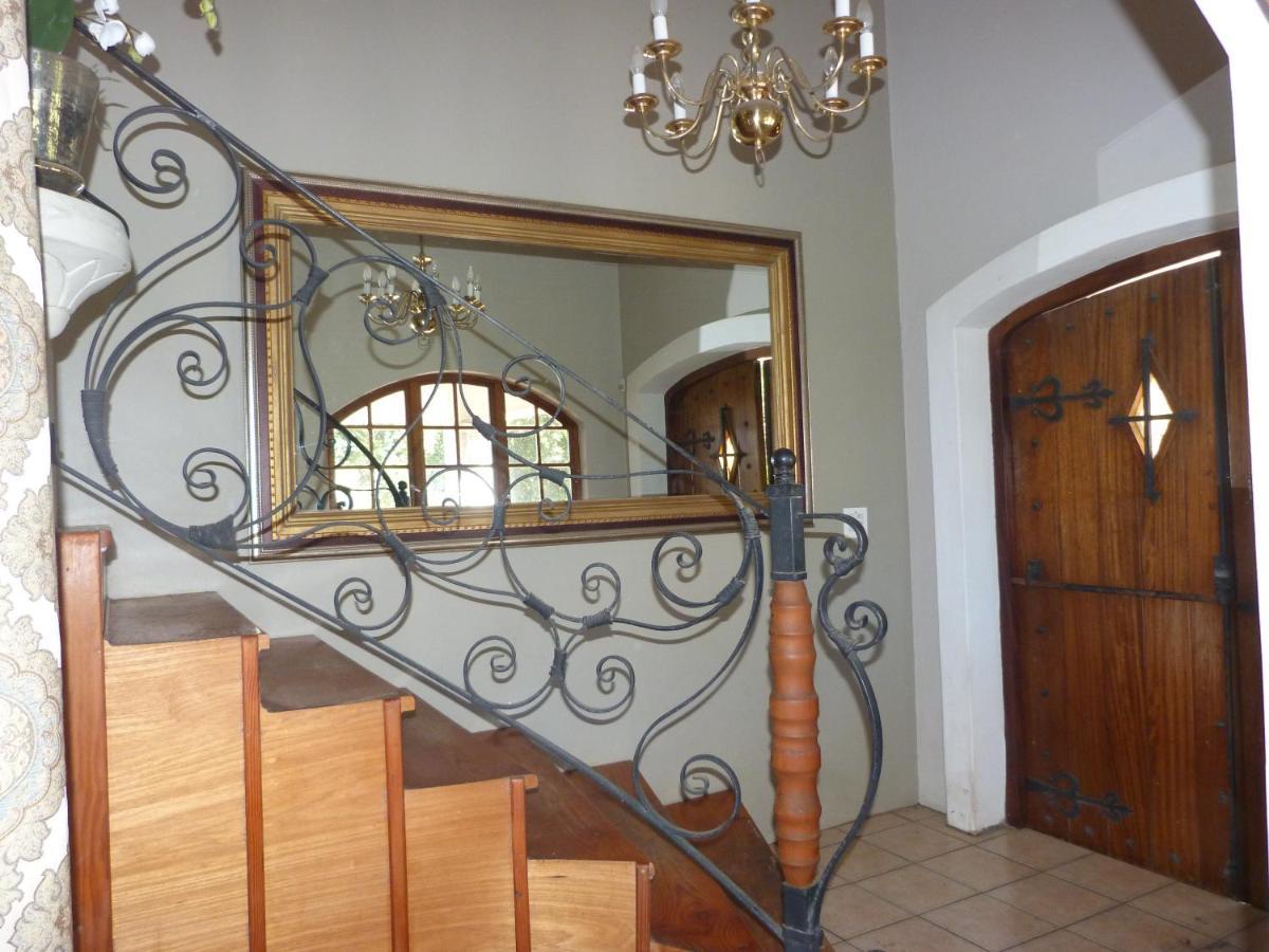 Royston Hall Historical Guesthouse Umtentweni Екстер'єр фото
