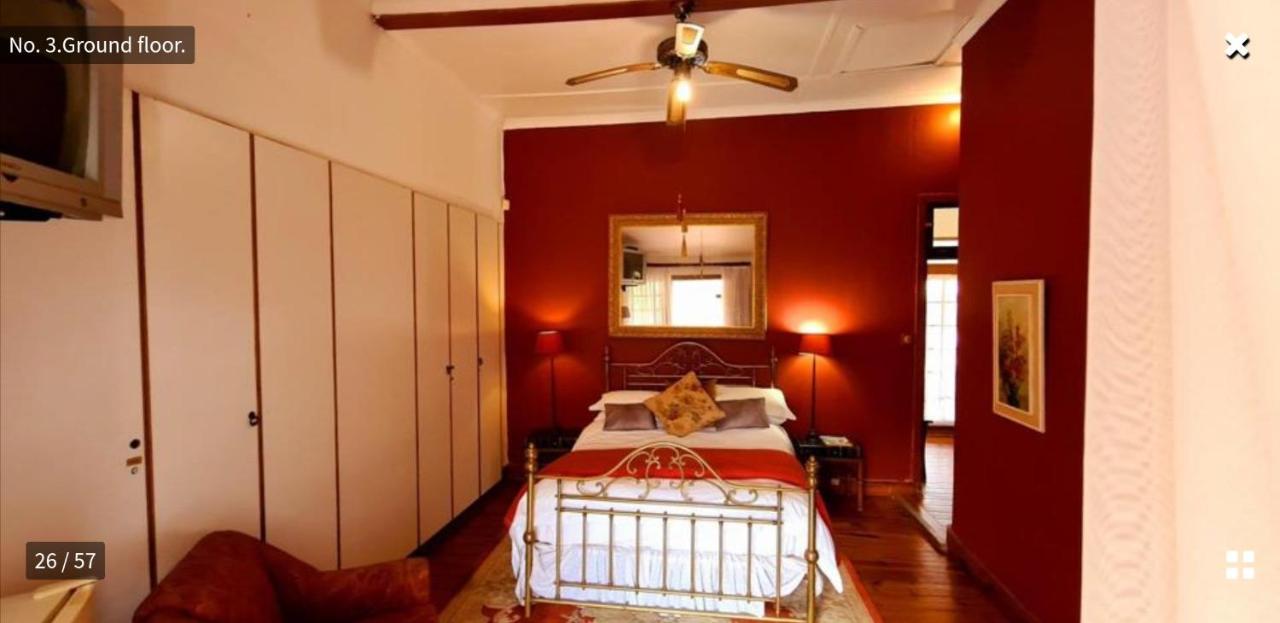 Royston Hall Historical Guesthouse Umtentweni Екстер'єр фото