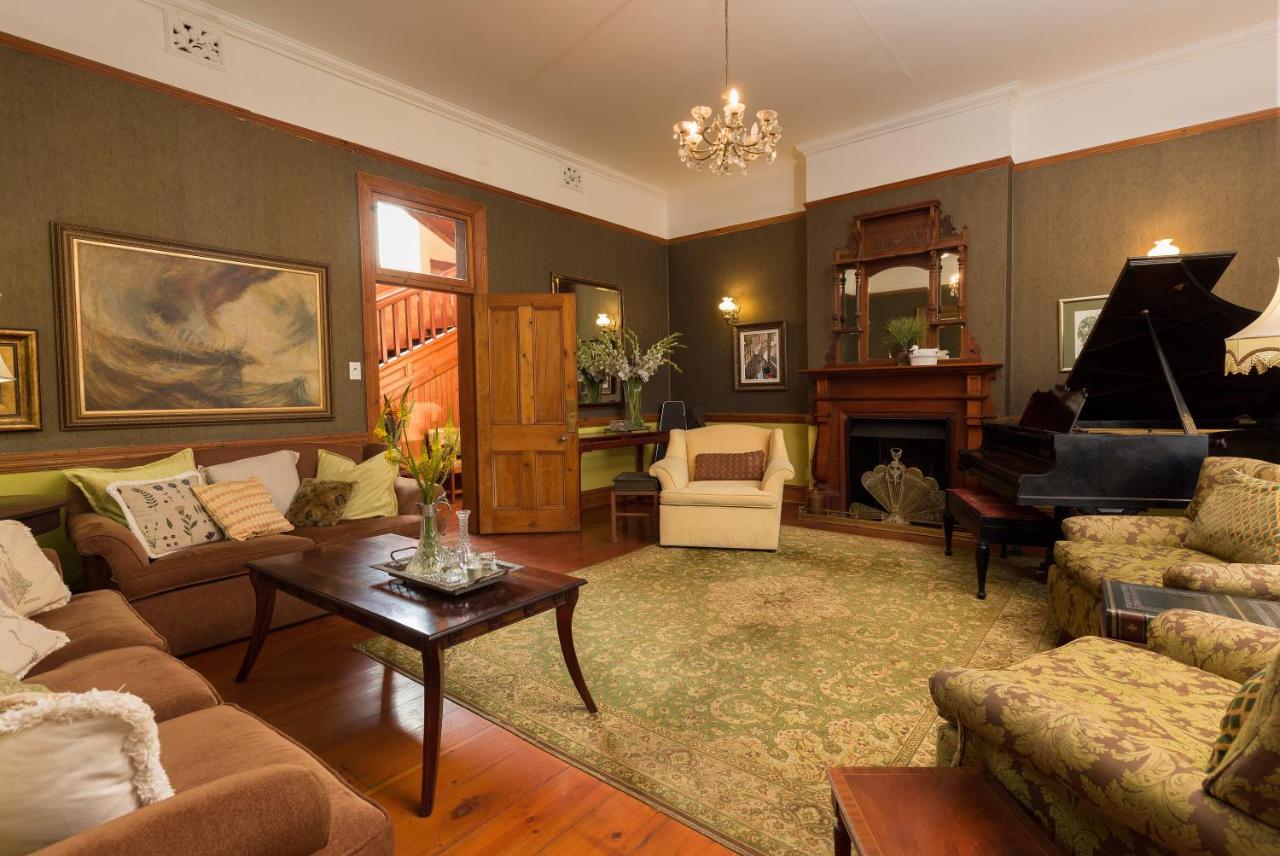 Royston Hall Historical Guesthouse Umtentweni Екстер'єр фото